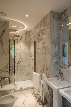 GARDEN CLASSIC ROOM