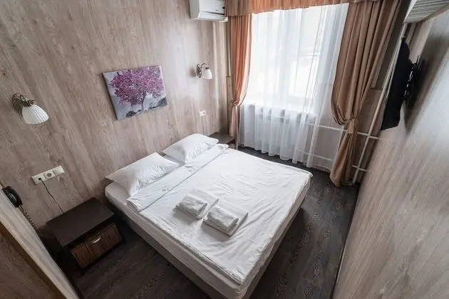 Standard Tek Büyük Yataklı Oda