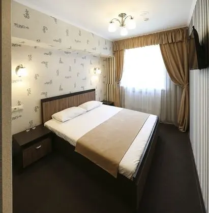 Standard Tek Büyük Yataklı Oda