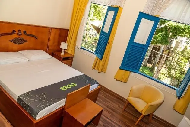 Standard Tek Büyük Yataklı Oda