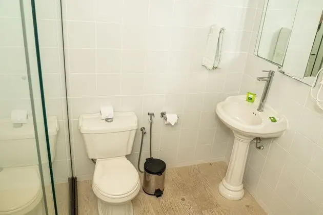 Standard Tek Büyük Yataklı Oda