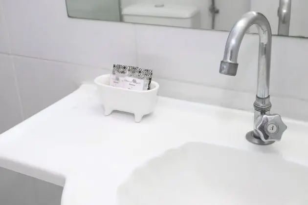 Üç Kişilik Oda