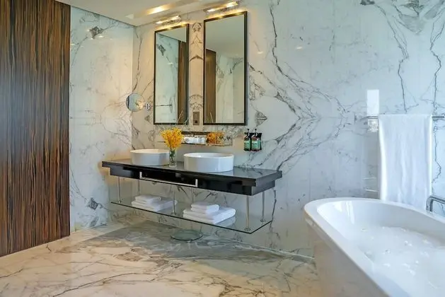 Premium Oda, 1 En Büyük (King) Boy Yatak (High Floor Almas Tower View)