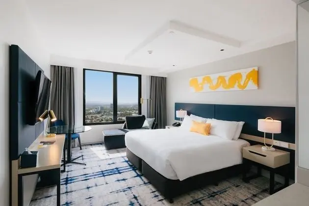 Premium Oda, 1 En Büyük (King) Boy Yatak, Dağ Manzaralı (High Floor)