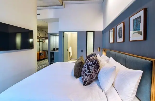 Premium Oda, 1 En Büyük (King) Boy Yatak (Walk-in Shower)