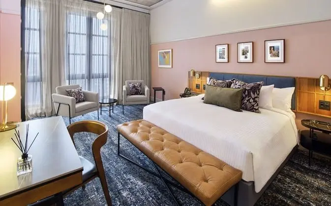 Premium Oda, 1 En Büyük (King) Boy Yatak (Walk-in Shower)