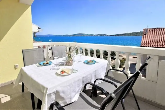 Apart Daire, 2 Yatak Odası, Plaj Manzaralı (Royal)
