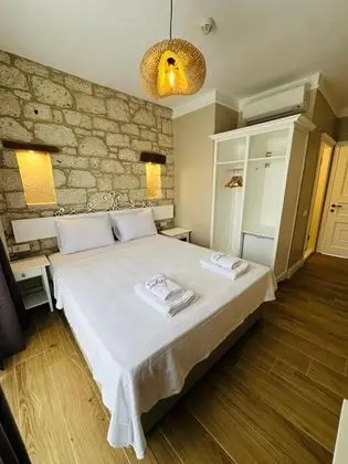 Standart Oda, Kara Manzaralı, Fransız Balkonlu