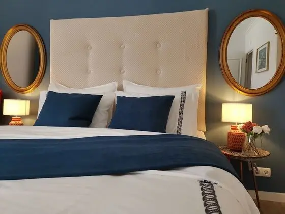 Design Tek Büyük veya İki Ayrı Yataklı Oda (21)