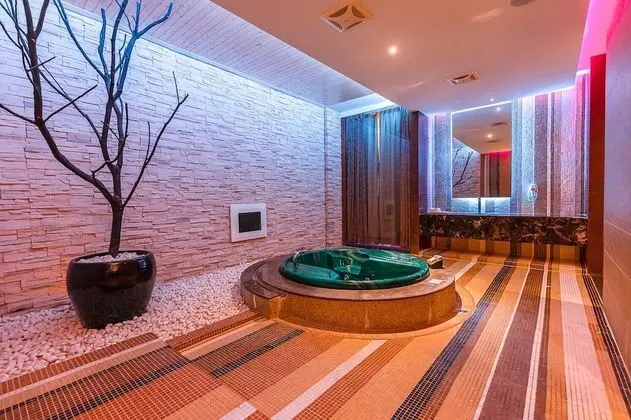 Deluxe Tek Büyük Yataklı Oda, 1 En Büyük (King) Boy Yatak