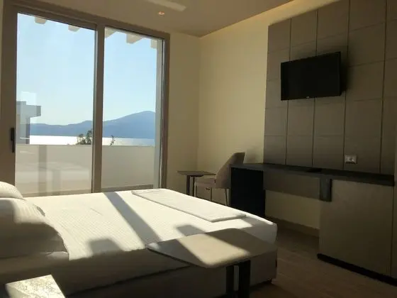 Comfort Tek Büyük Yataklı Oda, Deniz Manzaralı