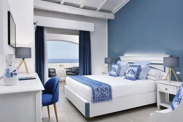 Deluxe Üç Kişilik Oda, Deniz Manzaralı (2 ad + 1 chd)