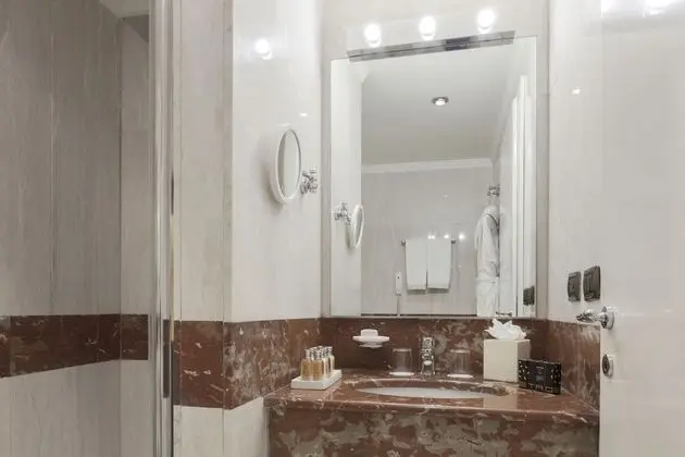 Superior Tek Büyük Yataklı Oda, Deniz Manzaralı