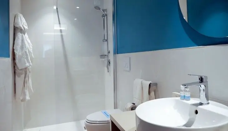 Economy Tek Büyük Yataklı Oda