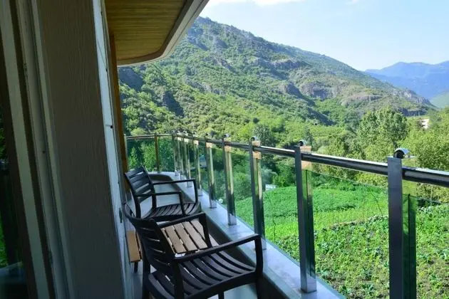 Suite 2 + 1 Oda, Doğa Manzaralı, Balkonlu