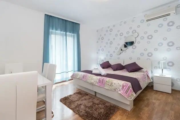 Basic Apart Daire, Balkon