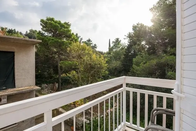 Basic Apart Daire, Balkon