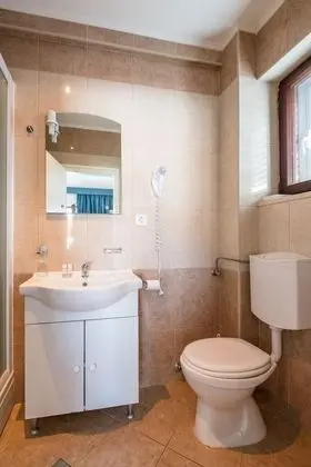 Basic Stüdyo, Balkon