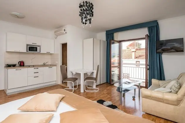 Classic Stüdyo, Kısmi Deniz Manzaralı