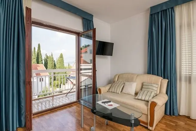 Classic Stüdyo, Kısmi Deniz Manzaralı