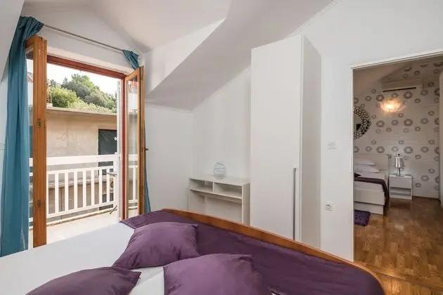 Classic Apart Daire, 2 Yatak Odası, Balkon, Avlu Manzaralı