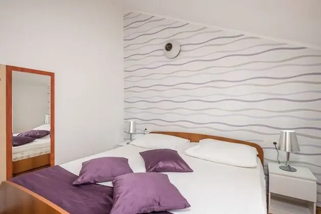 Classic Apart Daire, 2 Yatak Odası, Balkon, Avlu Manzaralı