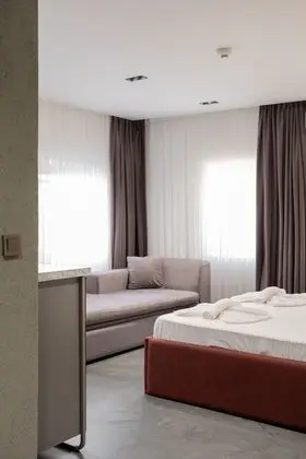 Deluxe Tek Büyük Yataklı Oda