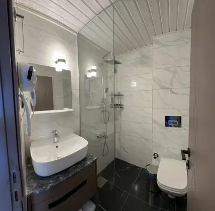 Connection Room, Bahçe veya Sokak Manzaralı