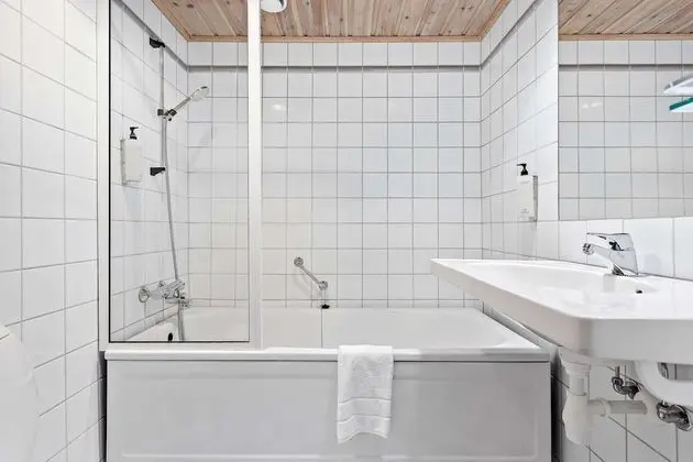 Standard Oda, 1 Büyük (Queen) Boy Yatak, Sigara İçilmez