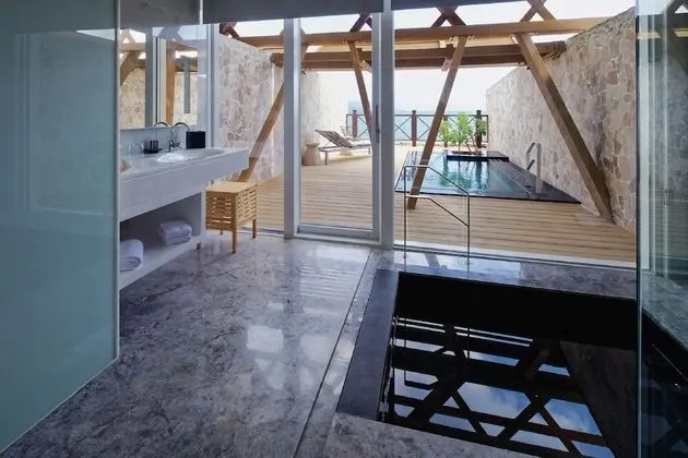 Honeymoon Süit, 1 En Büyük (King) Boy Yatak, Sigara İçilmez, Denize Sıfır