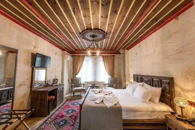Standart Oda, Bahçe Manzaralı, Yarı Bodrum Kat