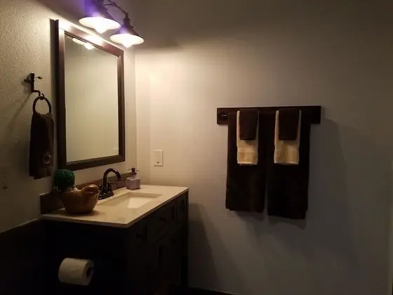 Luxury Bungalov, 1 Yatak Odası, Şömine, Göl Manzaralı (Punawai Hale)