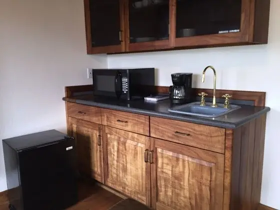 Luxury Stüdyo Süit, 1 Yatak Odası, Jakuzi, Bahçe Manzaralı (Ohia Ranch Retreat)