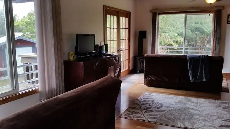 Luxury Stüdyo Süit, 1 Yatak Odası, Jakuzi, Bahçe Manzaralı (Ohia Ranch Retreat)
