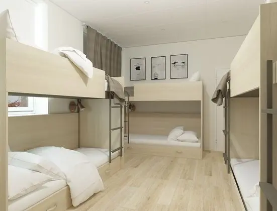 Ortak Ranzalı Oda, Sadece kadınlar için