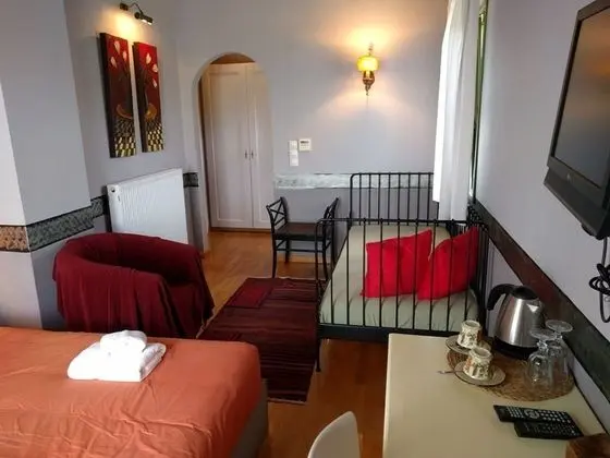 Standard Üç Kişilik Oda
