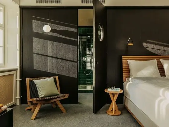 Corner Double Room