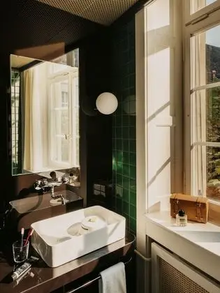 Cozy Double Room