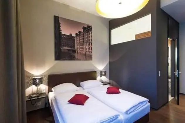 Comfort Tek Büyük Yataklı Oda