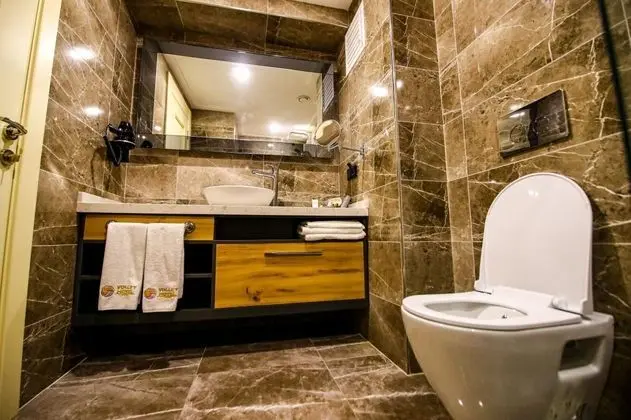 Standart Oda, Şehir Manzaralı