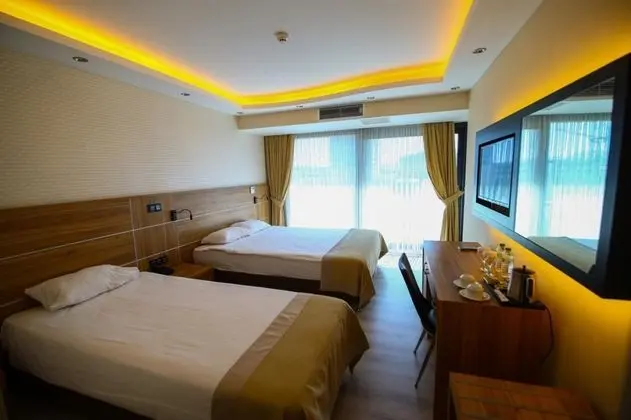 Standart Oda, Şehir Manzaralı