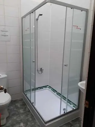 Family Üç Kişilik Oda, Birden Çok Yatak, Sigara İçilmez