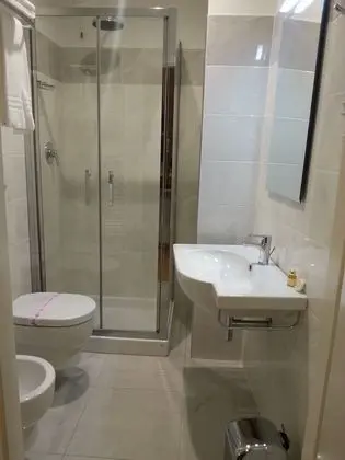 Traditional Oda, 1 Büyük (Queen) Boy Yatak