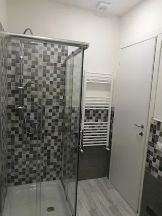 Dört Kişilik Oda, Birden Çok Yatak, Sigara İçilmez