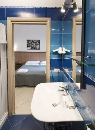 Basic Üç Kişilik Oda, Birden Çok Yatak