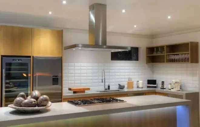 Luxury Villa, 3 Yatak Odası, Plaj Manzaralı, Denize Sıfır