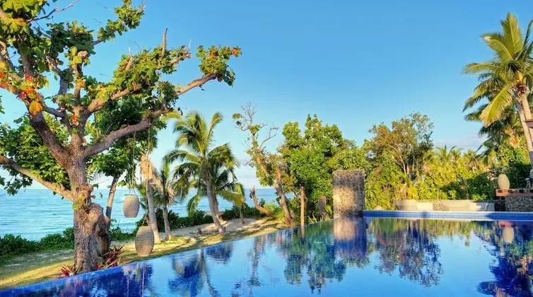 Luxury Villa, 3 Yatak Odası, Plaj Manzaralı, Denize Sıfır