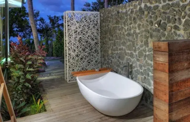 Luxury Villa, 3 Yatak Odası, Plaj Manzaralı, Denize Sıfır