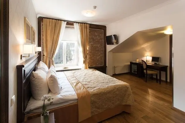 Standard Tek Büyük veya İki Ayrı Yataklı Oda