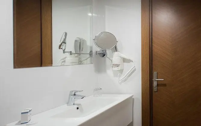 Standart Oda, Şehir Manzaralı